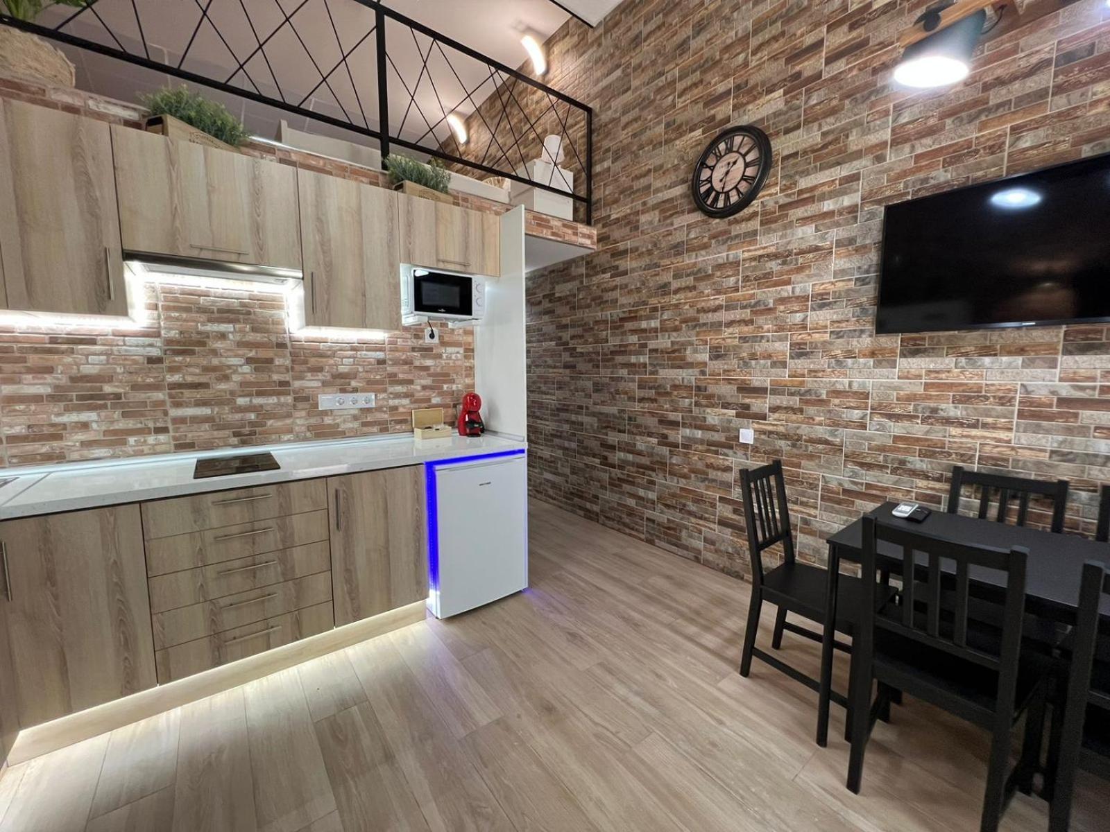 Aparthotel Melia Y Fuster 23C Valencie Exteriér fotografie