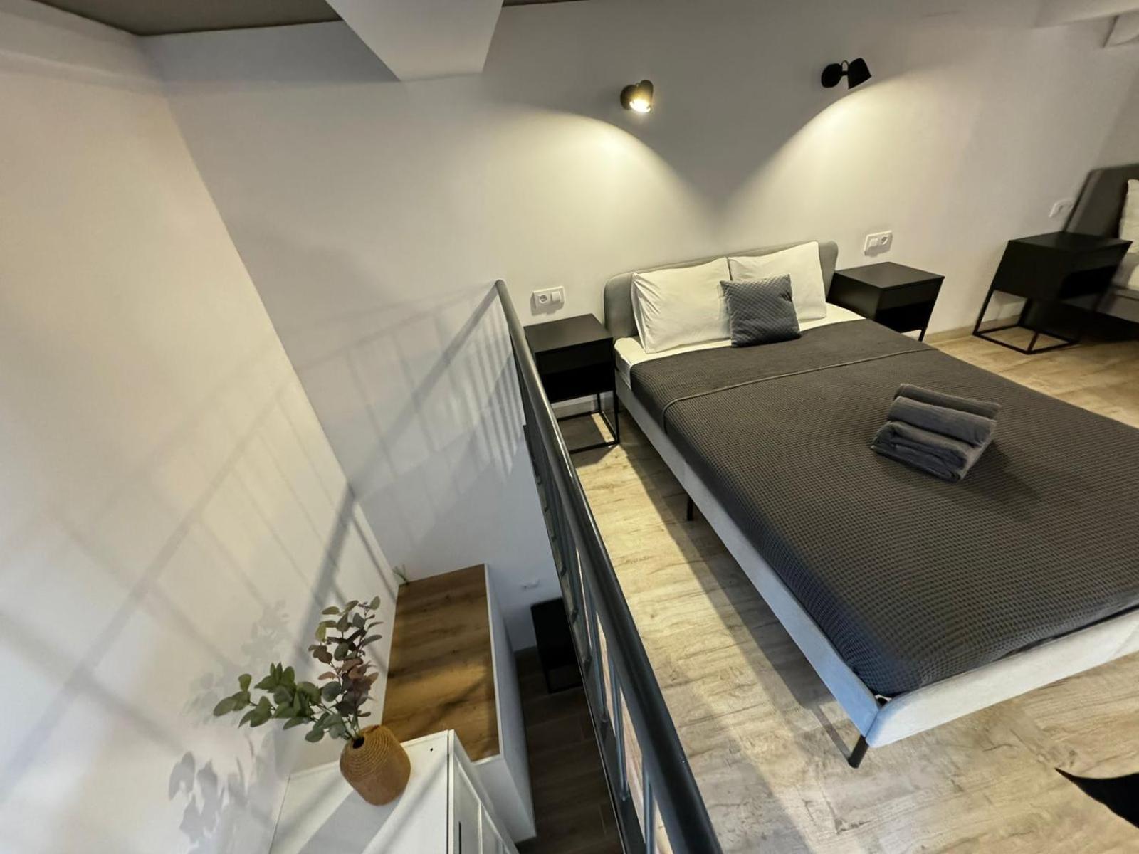 Aparthotel Melia Y Fuster 23C Valencie Exteriér fotografie